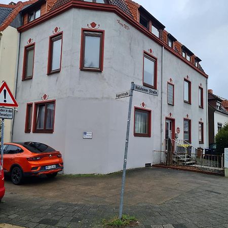 Appartamento Unique: Geraeumig - Bhf-Nah - Parkplatz - Netflix BRE Esterno foto